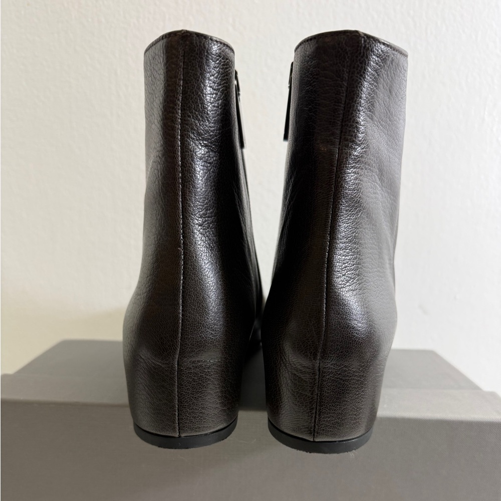 Aquatalia Uri Dolomite Ankle Boots - Picture 5 of 10